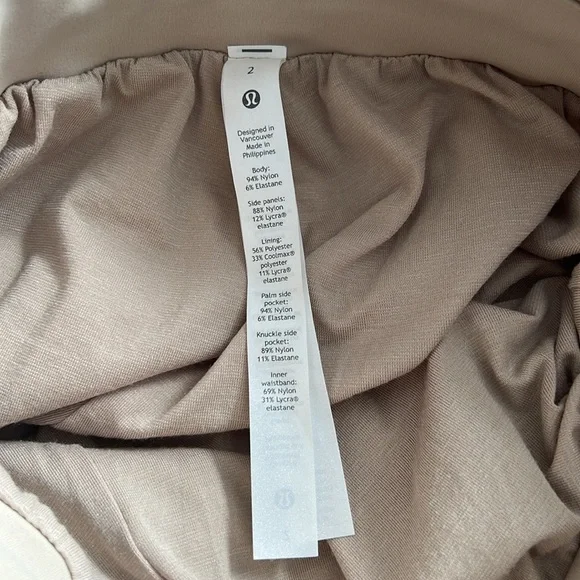 Lululemon Beyond the Studio 7/8 Jogger Trench - Picture 6 of 12